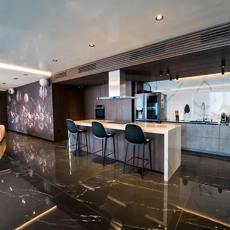 Apartament Paradise View *