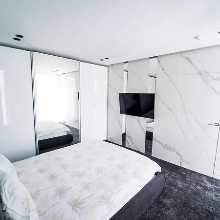 Paradise View * 索菲亞